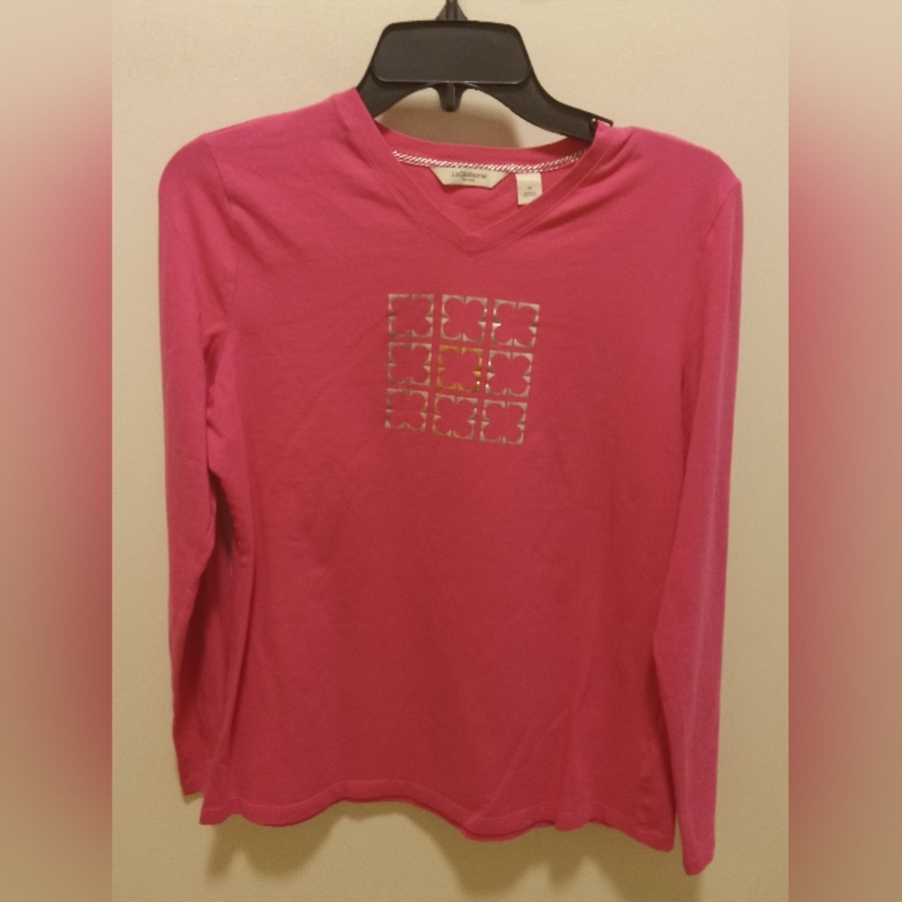 Liz Claiborn graphic tee